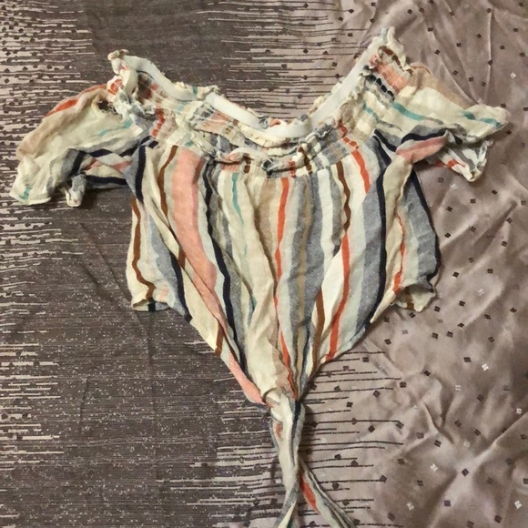 Cute Pacsun crop top! - Picture 1 of 1